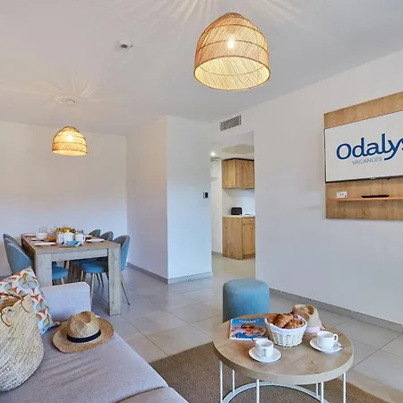 Hotel apartamentowy Odalys Riviera La Presqu'ile 4*