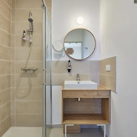 Hotel apartamentowy Odalys Riviera La Presqu'ile 4*